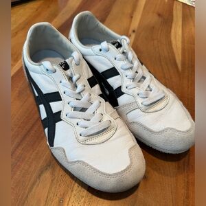 Onitsuka Tiger Serrano Sneakers White and Black